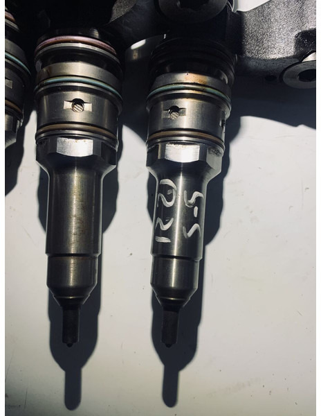 Bosch STRALIS - Топливный фильтр: фото 3 Bosch STRALIS - Топливный фильтр: фото 3