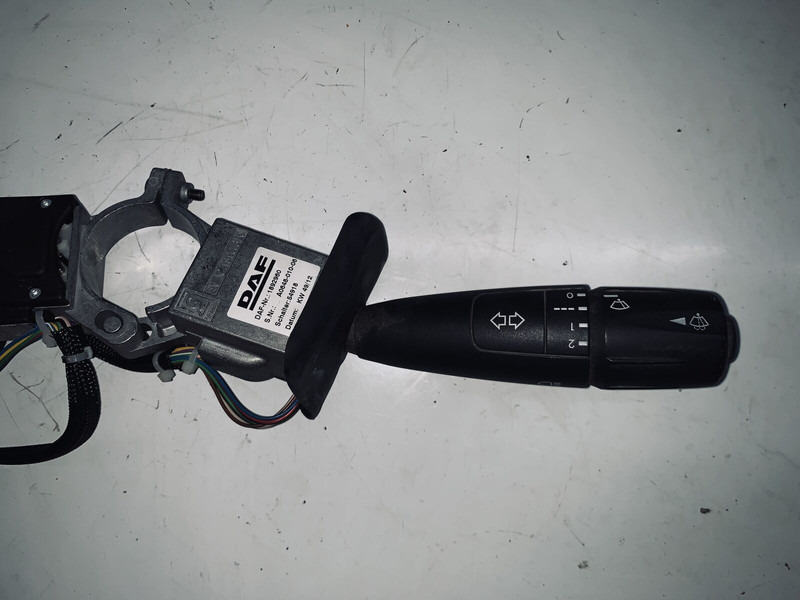 DAF 65 - Реле: фото 3 DAF 65 - Реле: фото 3