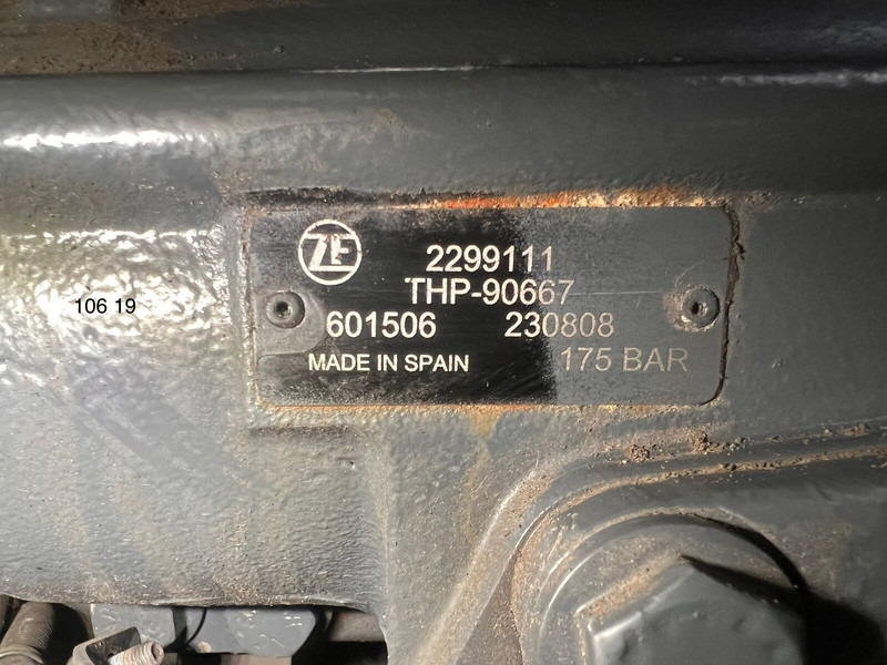 DAF XG RHD - Рулевой механизм: фото 2 DAF XG RHD - Рулевой механизм: фото 2