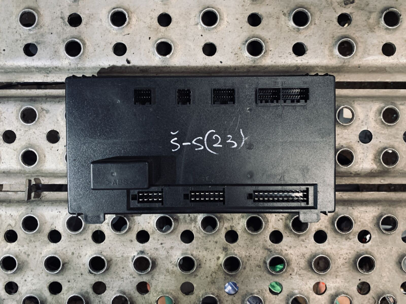 Iveco STRALIS - Блок управления: фото 2 Iveco STRALIS - Блок управления: фото 2