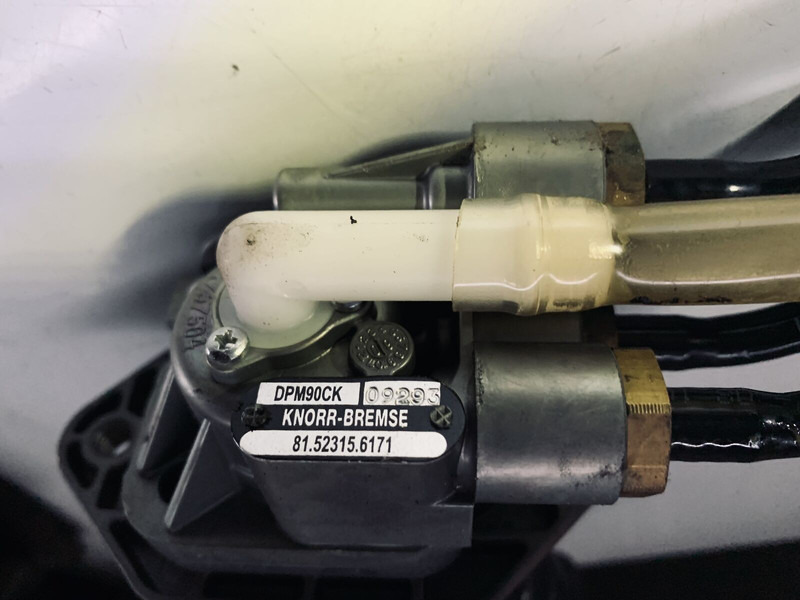 KNORR-BREMSE TGX - Детали тормозной системы: фото 2 KNORR-BREMSE TGX - Детали тормозной системы: фото 2