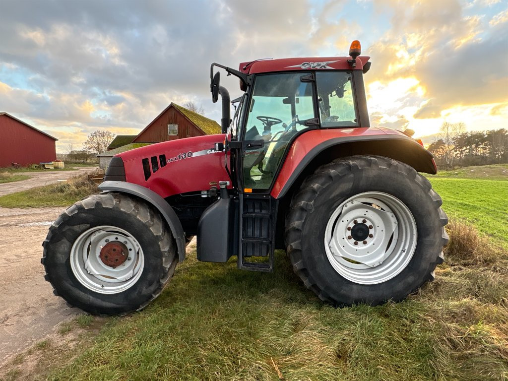 CASE IH CVX130 - Трактор: фото 2 CASE IH CVX130 - Трактор: фото 2