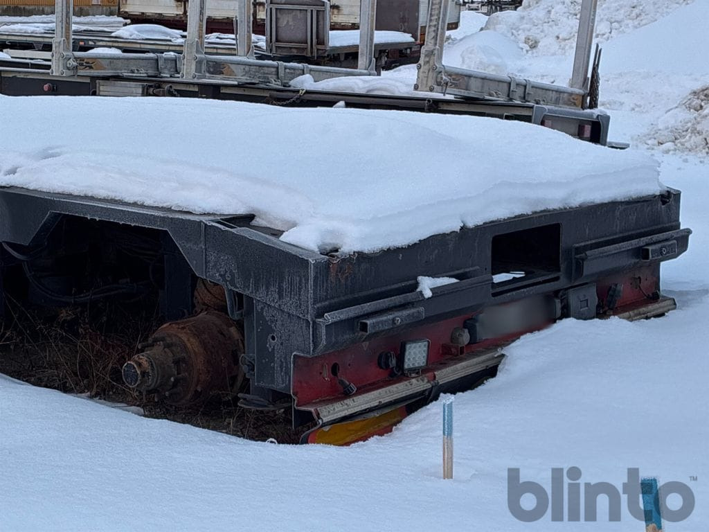 GOLDHOFER STZ-L 4-44/80 - Полуприцеп бортовой/ Платформа: фото 4 GOLDHOFER STZ-L 4-44/80 - Полуприцеп бортовой/ Платформа: фото 4