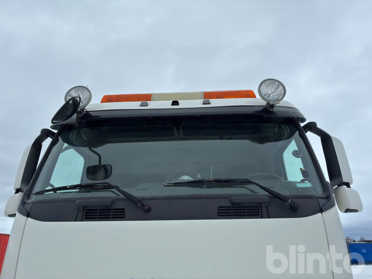 Грузовик VOLVO FH 480-37 8X4: фото 17