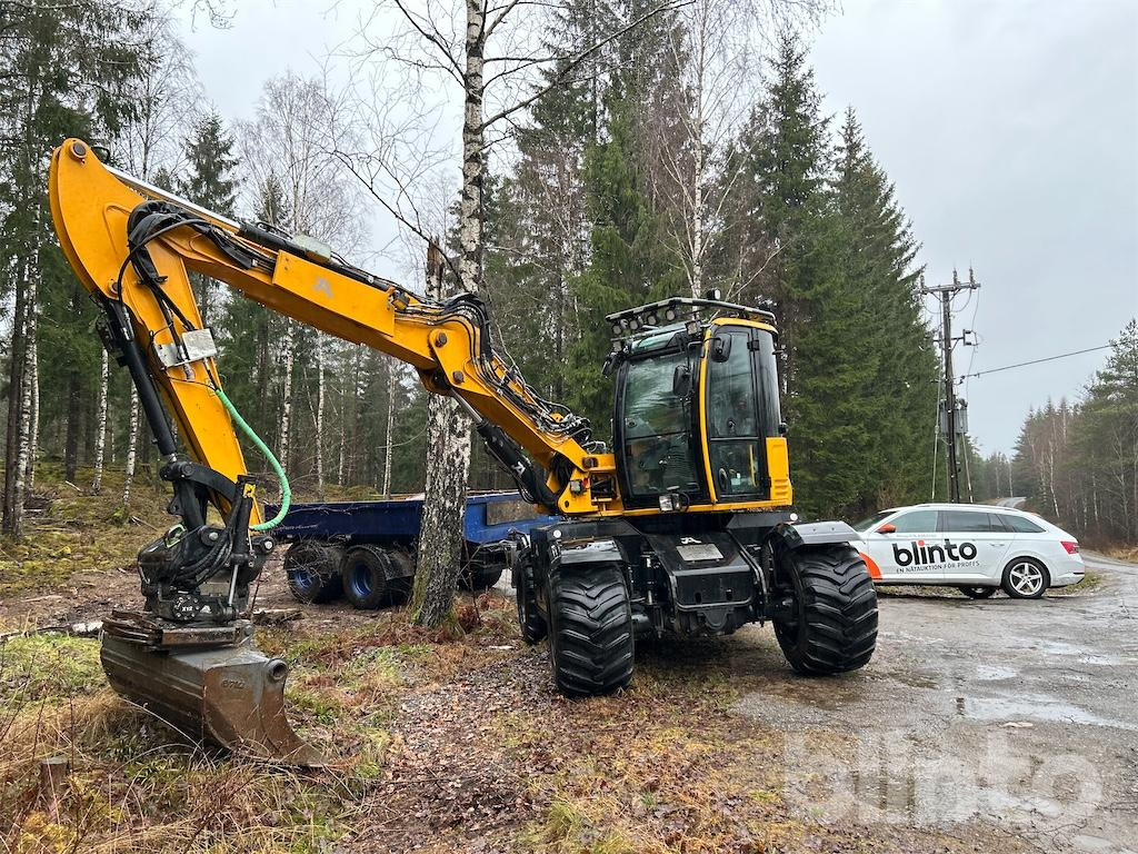 JCB Hydradig 110W - Колёсный экскаватор: фото 3 JCB Hydradig 110W - Колёсный экскаватор: фото 3