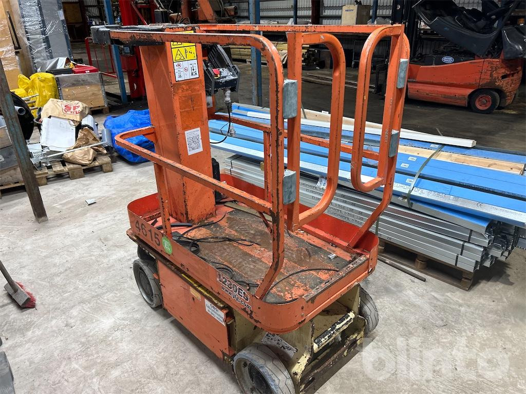 JLG 1230ES - Вертикальный мачтовый подъемник: фото 5 JLG 1230ES - Вертикальный мачтовый подъемник: фото 5