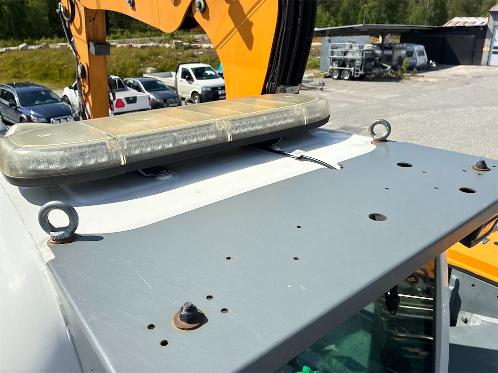 Колёсный экскаватор Liebherr 912 Compact: фото 45