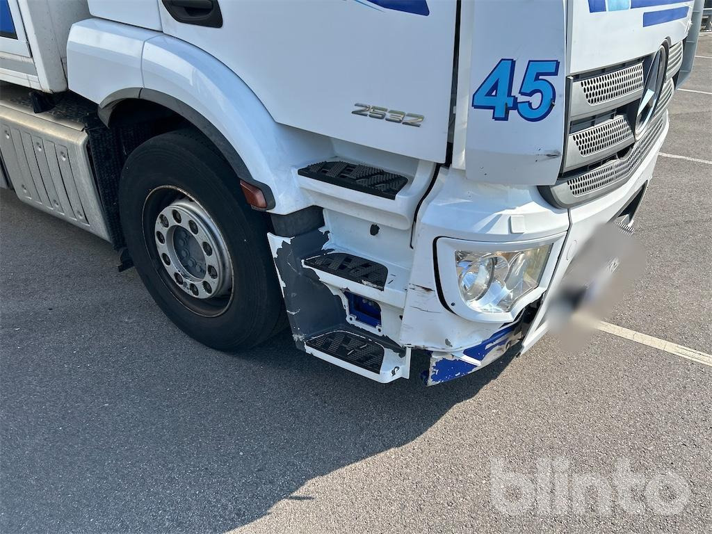 Грузовик с закрытым кузовом MERCEDES-BENZ: фото 6