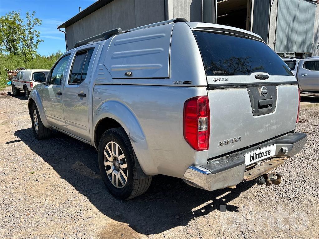 Пикап NISSAN Navara D40 med översynsbehov: фото 7