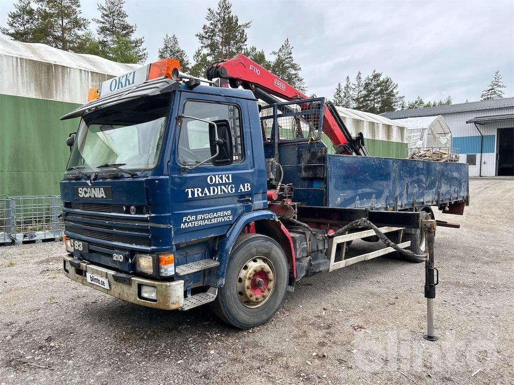 SCANIA G93ML4X2L 21050 / Med Fassi F110 från 2008 - Грузовик бортовой/ Платформа, Автоманипулятор: фото 2 SCANIA G93ML4X2L 21050 / Med Fassi F110 från 2008 - Грузовик бортовой/ Платформа, Автоманипулятор: фото 2