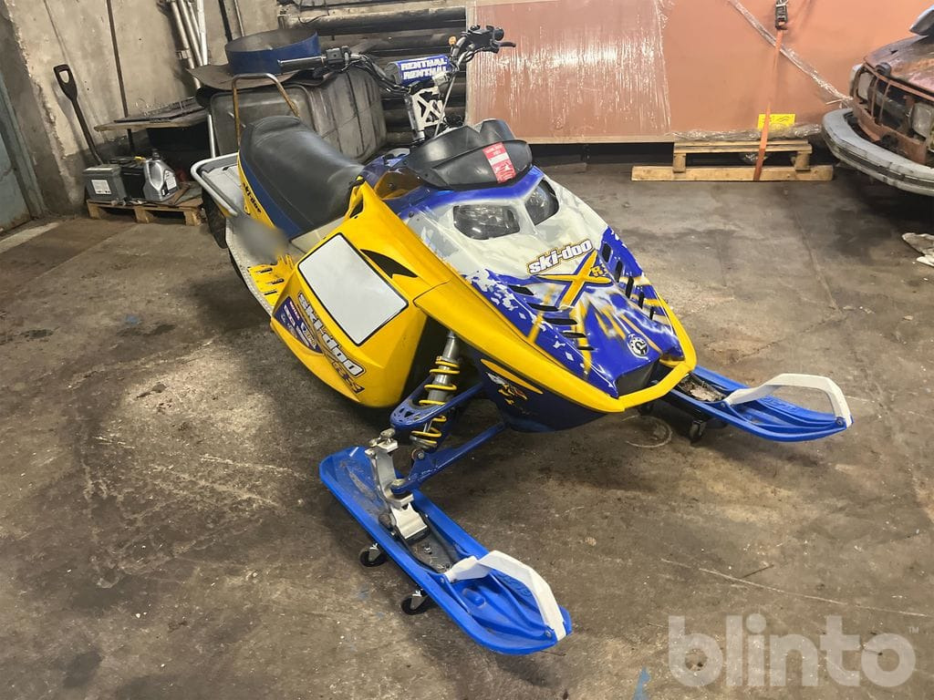 SKI-DOO MXZ XRS 600 - Квадроцикл: фото 4 SKI-DOO MXZ XRS 600 - Квадроцикл: фото 4
