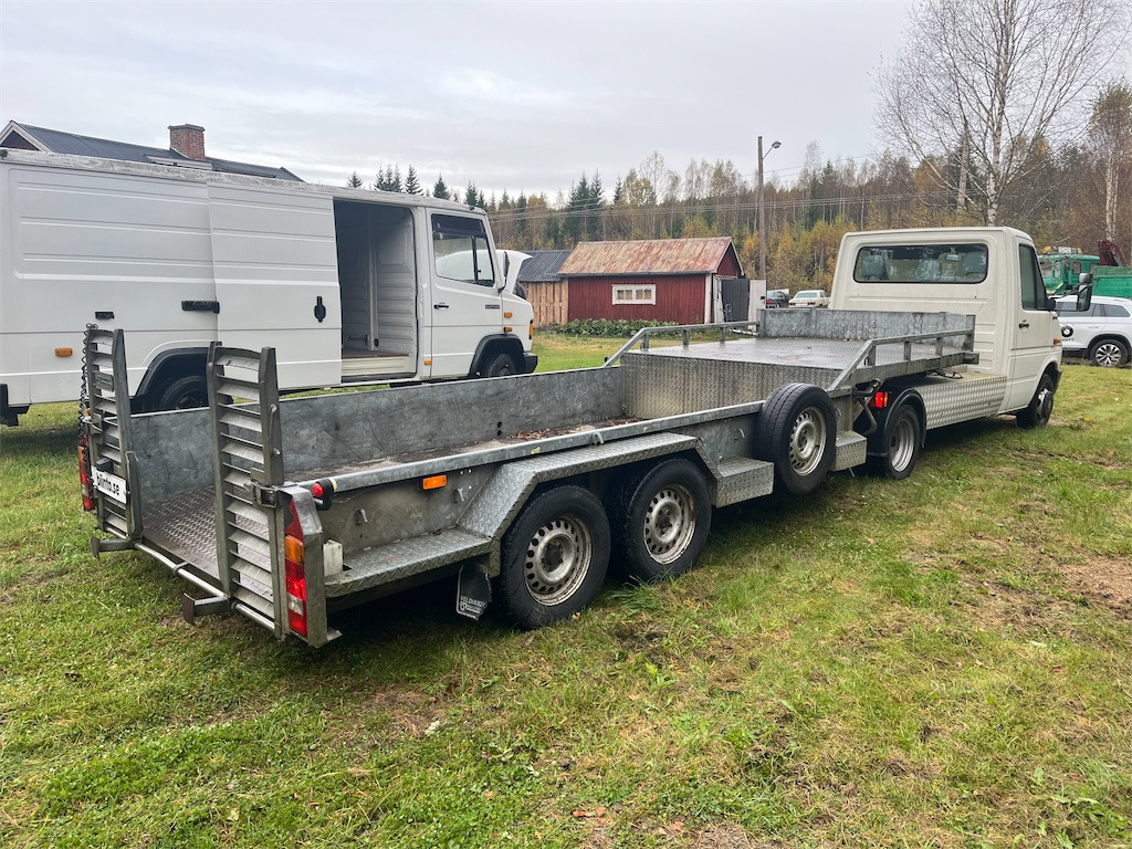 VW Transporter LT46 TDI - Малотоннажный седельный тягач, Полуприцеп-автовоз: фото 5 VW Transporter LT46 TDI - Малотоннажный седельный тягач, Полуприцеп-автовоз: фото 5
