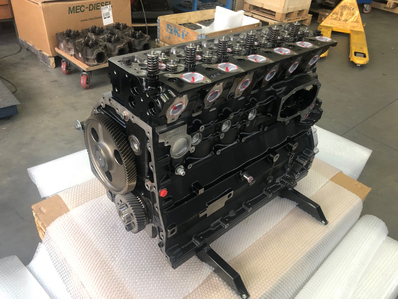 LONGBLOCK MERCEDES OM906LA-HLA / MERCEDES OM906LA HLA - Блок цилиндров: фото 3 LONGBLOCK MERCEDES OM906LA-HLA / MERCEDES OM906LA HLA - Блок цилиндров: фото 3