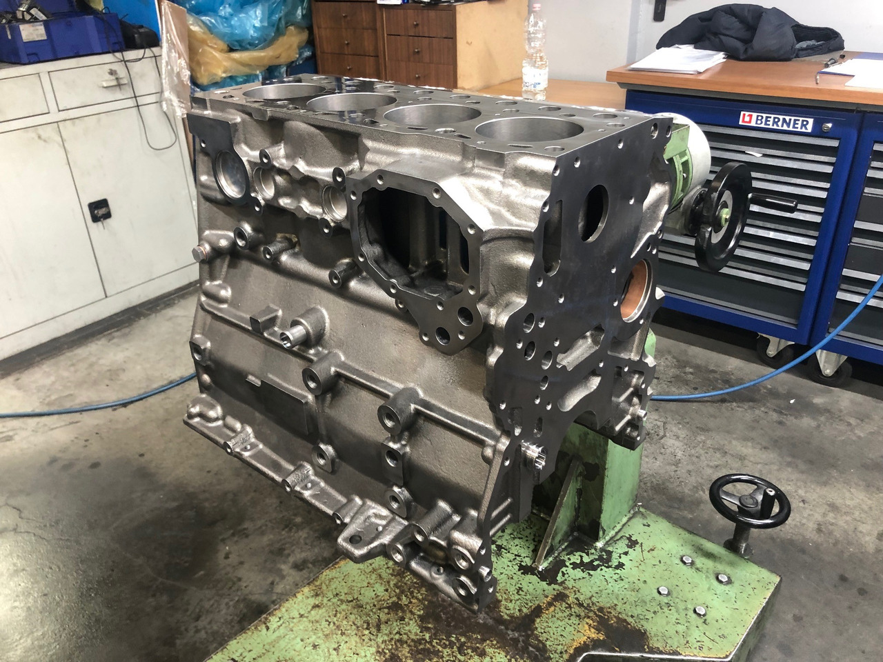 MONOBLOCCO OM904LA / OM924LA - Блок цилиндров: фото 1 MONOBLOCCO OM904LA / OM924LA - Блок цилиндров: фото 1