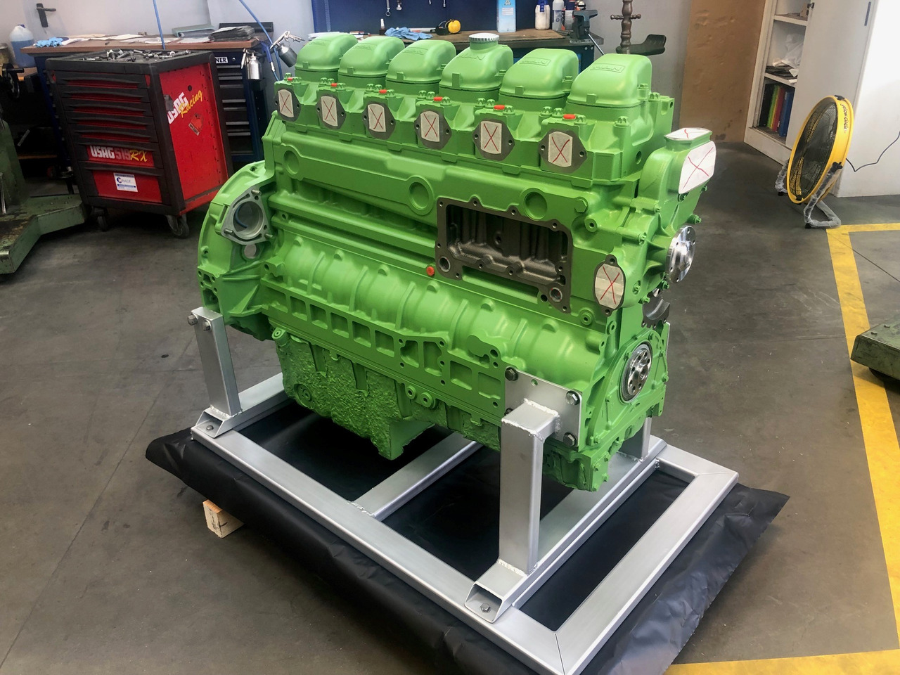 MOTORE SEMI-COMPLETO MAN D2866LE401 / D2866 LE401 - D2866LE402 / D2866 LE402 - D2866LE403 / D2866 LE403 - D2866LE405 / D2866 LE405 - Двигатель: фото 1 MOTORE SEMI-COMPLETO MAN D2866LE401 / D2866 LE401 - D2866LE402 / D2866 LE402 - D2866LE403 / D2866 LE403 - D2866LE405 / D2866 LE405 - Двигатель: фото 1