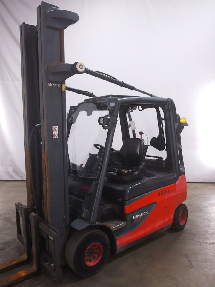 Linde E30L-01 - Электропогрузчик: фото 5 Linde E30L-01 - Электропогрузчик: фото 5