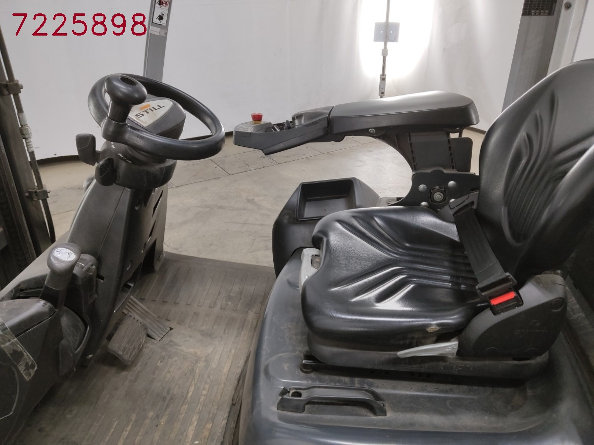 Still RX70-20T - Вилочный погрузчик: фото 3 Still RX70-20T - Вилочный погрузчик: фото 3