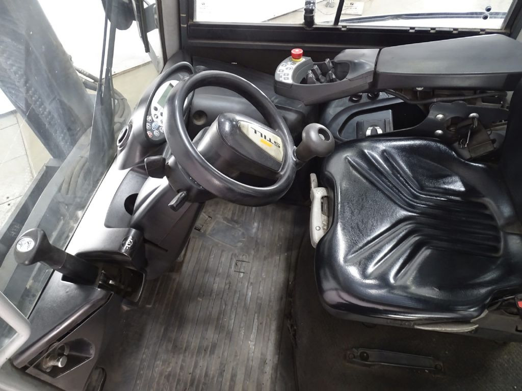 Still RX70-70 - Дизельный погрузчик: фото 3 Still RX70-70 - Дизельный погрузчик: фото 3