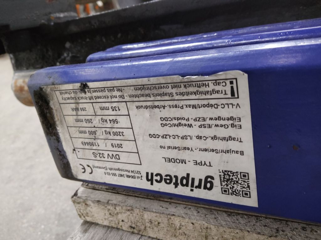 Weitere DW32-S - Вилы: фото 4 Weitere DW32-S - Вилы: фото 4
