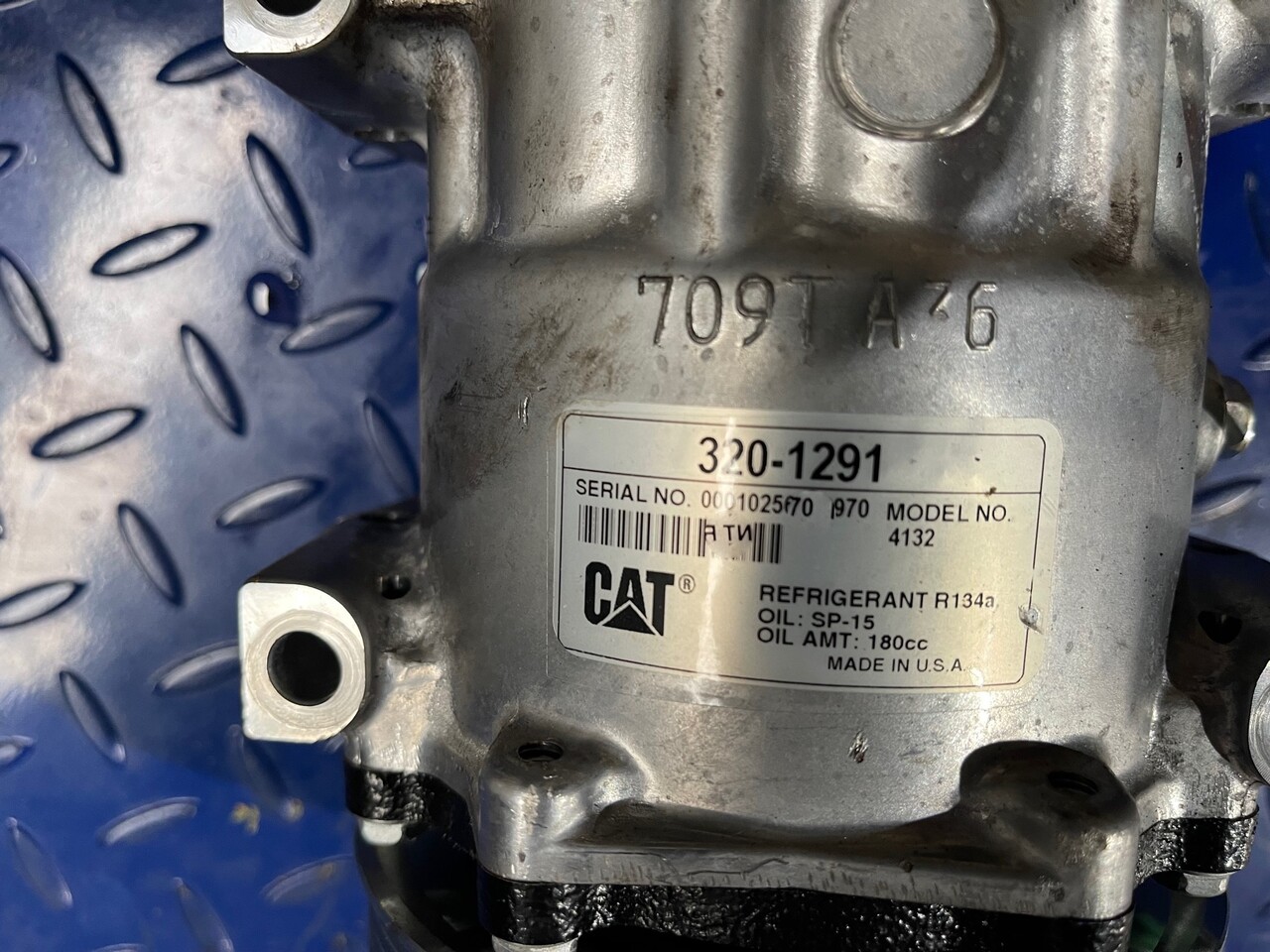 CAT 320-1291 Clima compressor - Компрессор кондиционера для Строительной техники: фото 3 CAT 320-1291 Clima compressor - Компрессор кондиционера для Строительной техники: фото 3