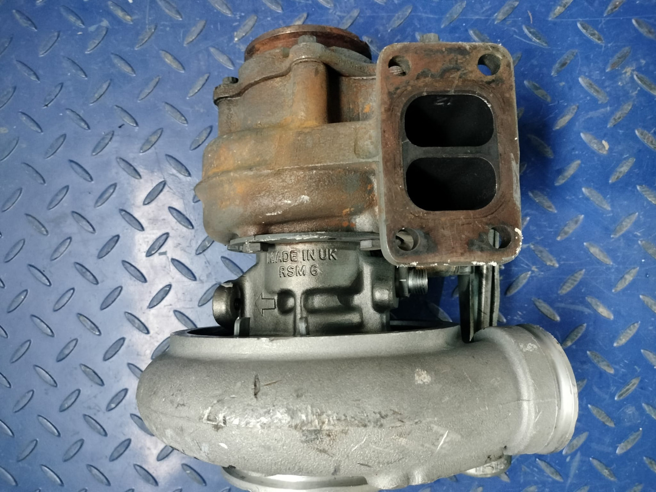 HOLSET 3767397-Holset HX35W - Турбина для Грузовиков: фото 1 HOLSET 3767397-Holset HX35W - Турбина для Грузовиков: фото 1