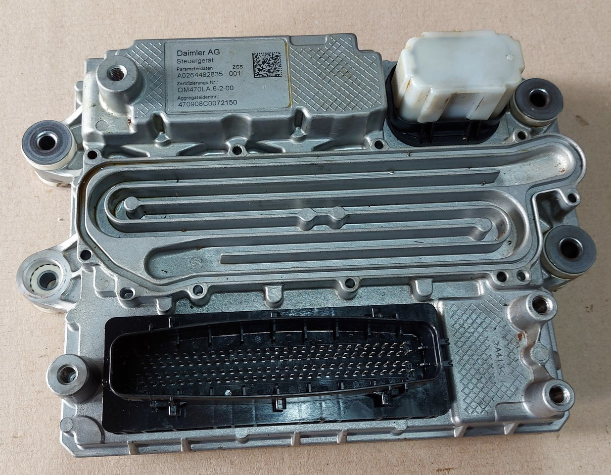 Mercedes Actros MP4 A0024464935 MCM2 MCM2.1 Reconditioned - Блок управления для Грузовиков: фото 3 Mercedes Actros MP4 A0024464935 MCM2 MCM2.1 Reconditioned - Блок управления для Грузовиков: фото 3