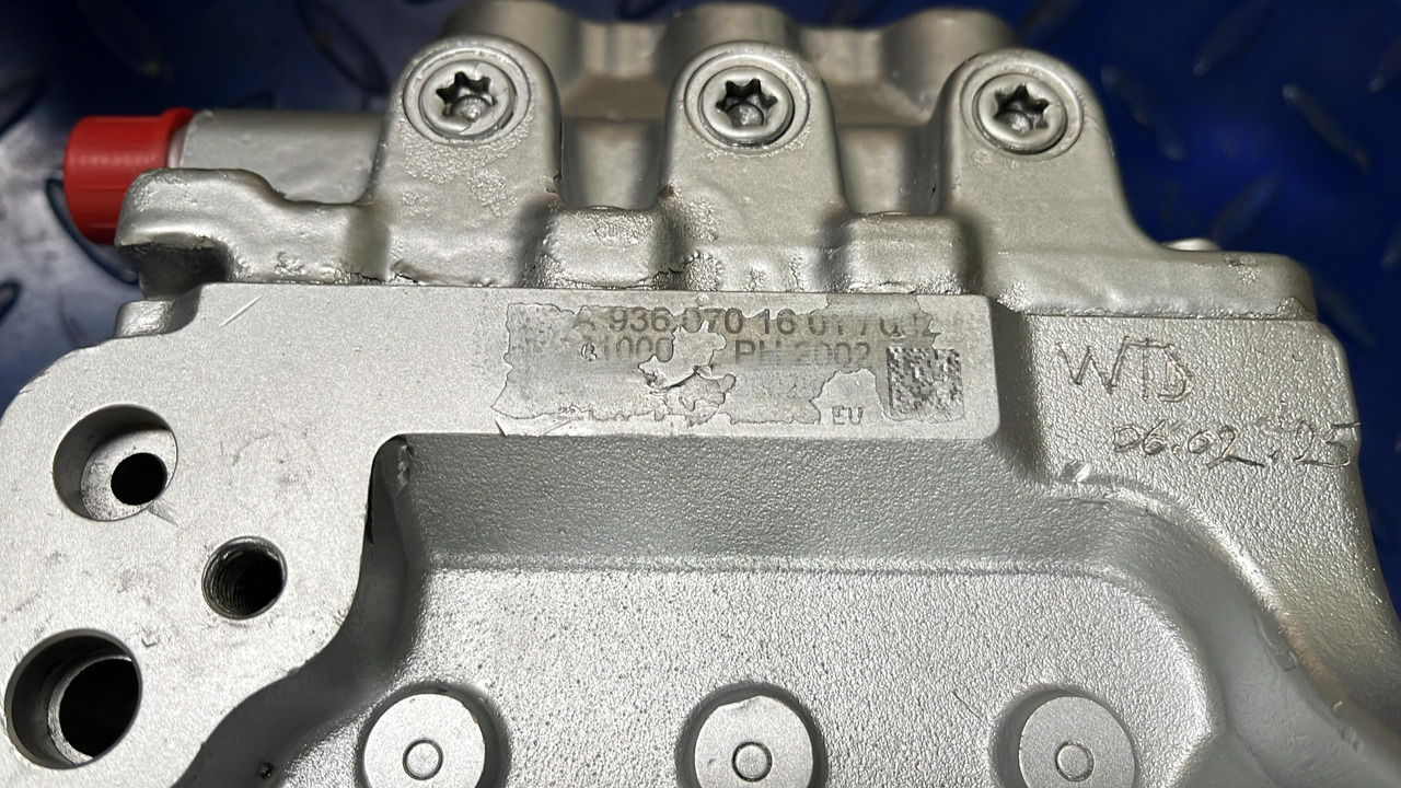Mercedes Atego Arocs Euro 6 High Pressure Pump OM936 - Топливный насос для Грузовиков: фото 5 Mercedes Atego Arocs Euro 6 High Pressure Pump OM936 - Топливный насос для Грузовиков: фото 5