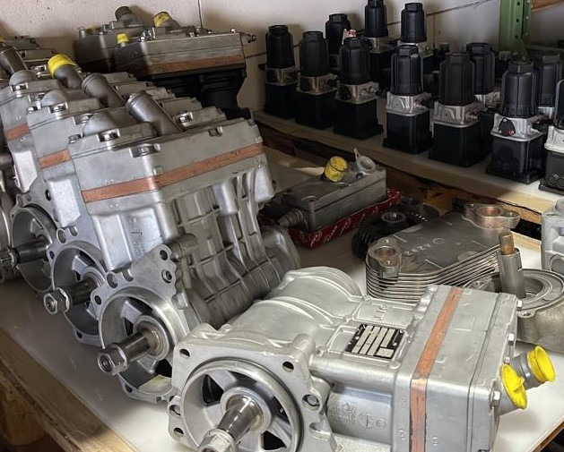 Mercedes Benz Air Compressor A0011306415 Reconditioned - Пневмокомпрессор для Другой техники: фото 3 Mercedes Benz Air Compressor A0011306415 Reconditioned - Пневмокомпрессор для Другой техники: фото 3