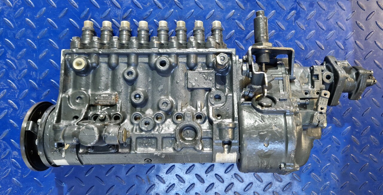 BOSCH INJECTION PUMP 0402648921 - Запчасти для Другой техники: фото 3 BOSCH INJECTION PUMP 0402648921 - Запчасти для Другой техники: фото 3
