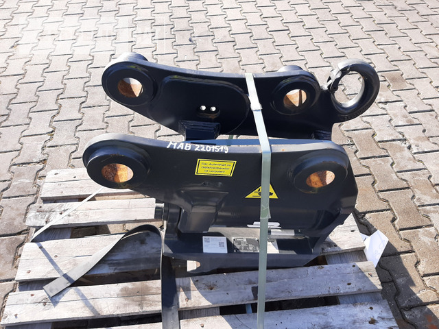 Raedlinger Schwenkmotor HS08 - Сцепное устройство для Строительной техники: фото 1 Raedlinger Schwenkmotor HS08 - Сцепное устройство для Строительной техники: фото 1