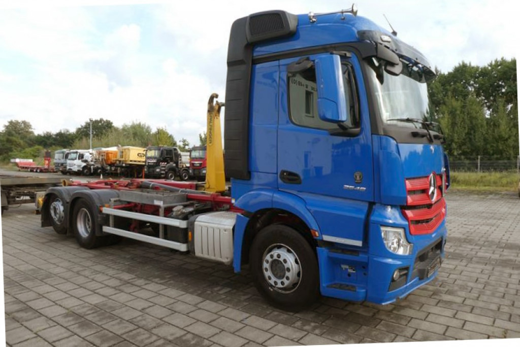 MERCEDES-BENZ Actros neu 2546 L 6x2 Abrollkipper Lenk-Lift Achse в лизинг MERCEDES-BENZ Actros neu 2546 L 6x2 Abrollkipper Lenk-Lift Achse: фото 8