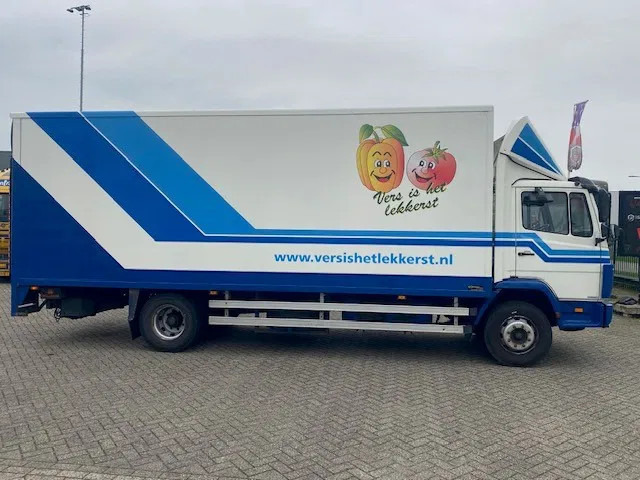 Mercedes-Benz 1317 iso laadbak plus klep, manuel... - Грузовик с закрытым кузовом: фото 3 Mercedes-Benz 1317 iso laadbak plus klep, manuel... - Грузовик с закрытым кузовом: фото 3