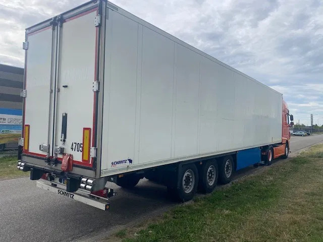 Schmitz Cargobull 2 temp, SCB 53B koelvries met carrier vector 1950MT met tussenwand , 2 verdampers - Полуприцеп-рефрижератор: фото 5 Schmitz Cargobull 2 temp, SCB 53B koelvries met carrier vector 1950MT met tussenwand , 2 verdampers - Полуприцеп-рефрижератор: фото 5