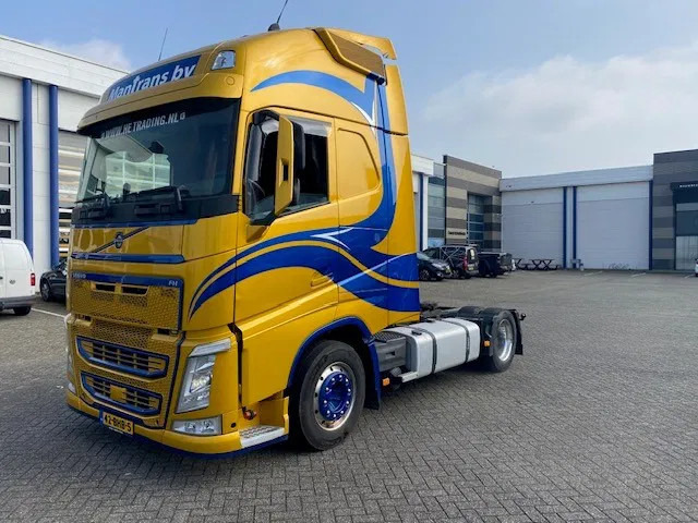 Volvo FH 13.460 low deck trekker, XL cabine, euro 6 , showstaat - Тягач: фото 1 Volvo FH 13.460 low deck trekker, XL cabine, euro 6 , showstaat - Тягач: фото 1