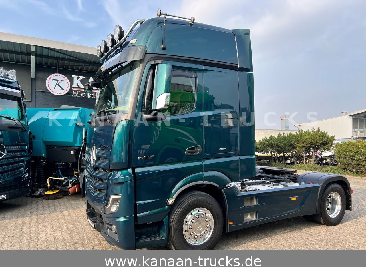 Mercedes-Benz 1858 LS Actros 5 GigaSpace leder Xenon 1860 1863 - Тягач: фото 5 Mercedes-Benz 1858 LS Actros 5 GigaSpace leder Xenon 1860 1863 - Тягач: фото 5
