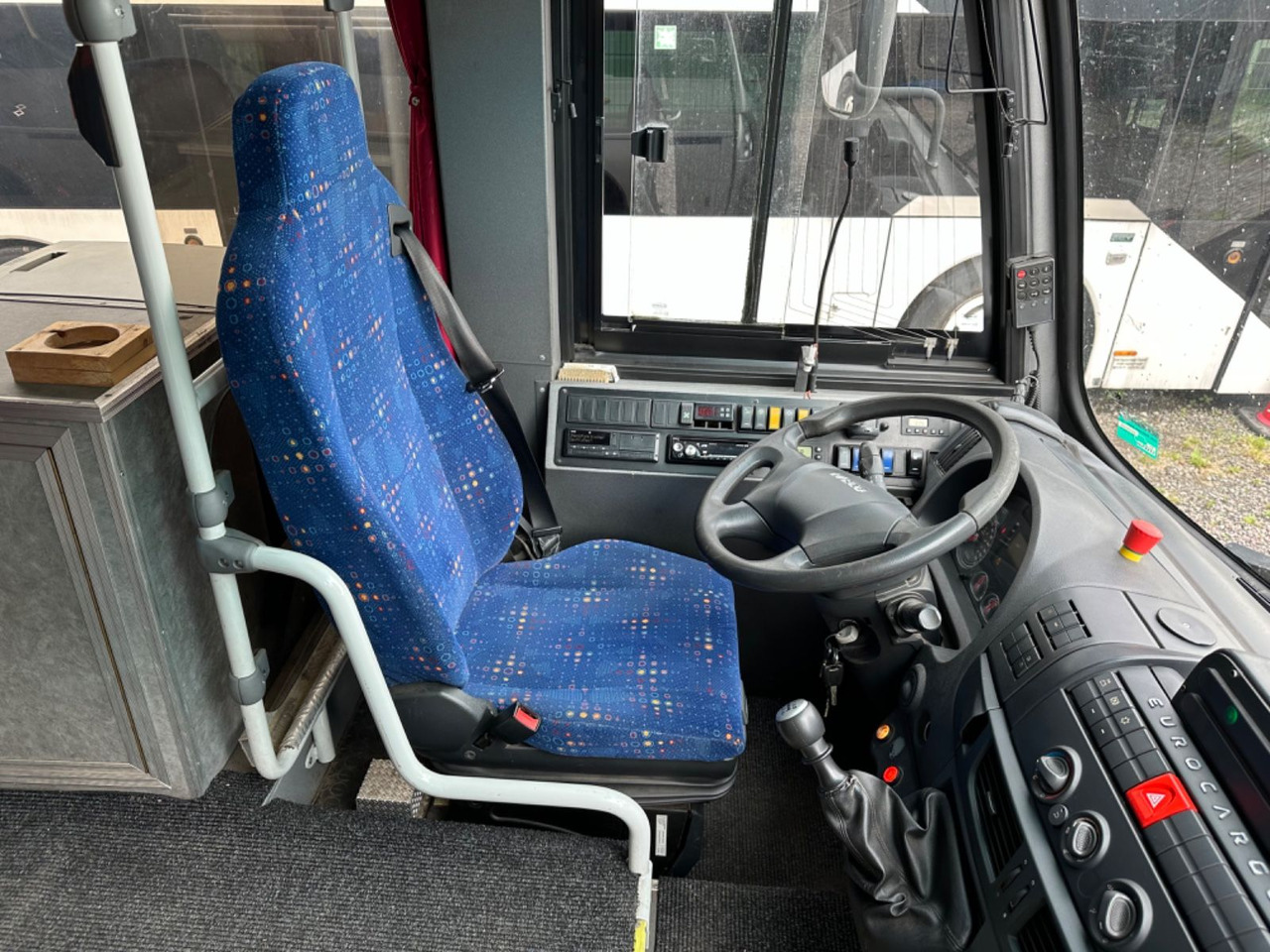 Iveco Kapena Tema 100 (32*Sitze*DE*TOP*Schalt) O510 Iveco Kapena Tema 100 , O 510, 818, Rapido - Микроавтобус, Пассажирский фургон: фото 4 Iveco Kapena Tema 100 (32*Sitze*DE*TOP*Schalt) O510 Iveco Kapena Tema 100 , O 510, 818, Rapido - Микроавтобус, Пассажирский фургон: фото 4