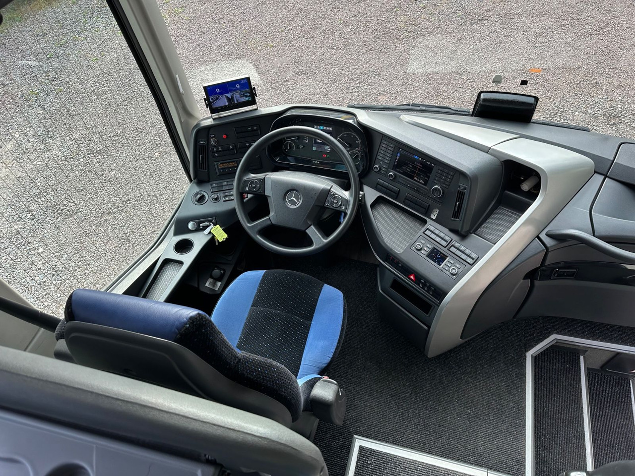 Mercedes-Benz Tourismo E 16 RHD-M/2A (wenig Km*TOP*61 Sitze) - Туристический автобус: фото 4 Mercedes-Benz Tourismo E 16 RHD-M/2A (wenig Km*TOP*61 Sitze) - Туристический автобус: фото 4