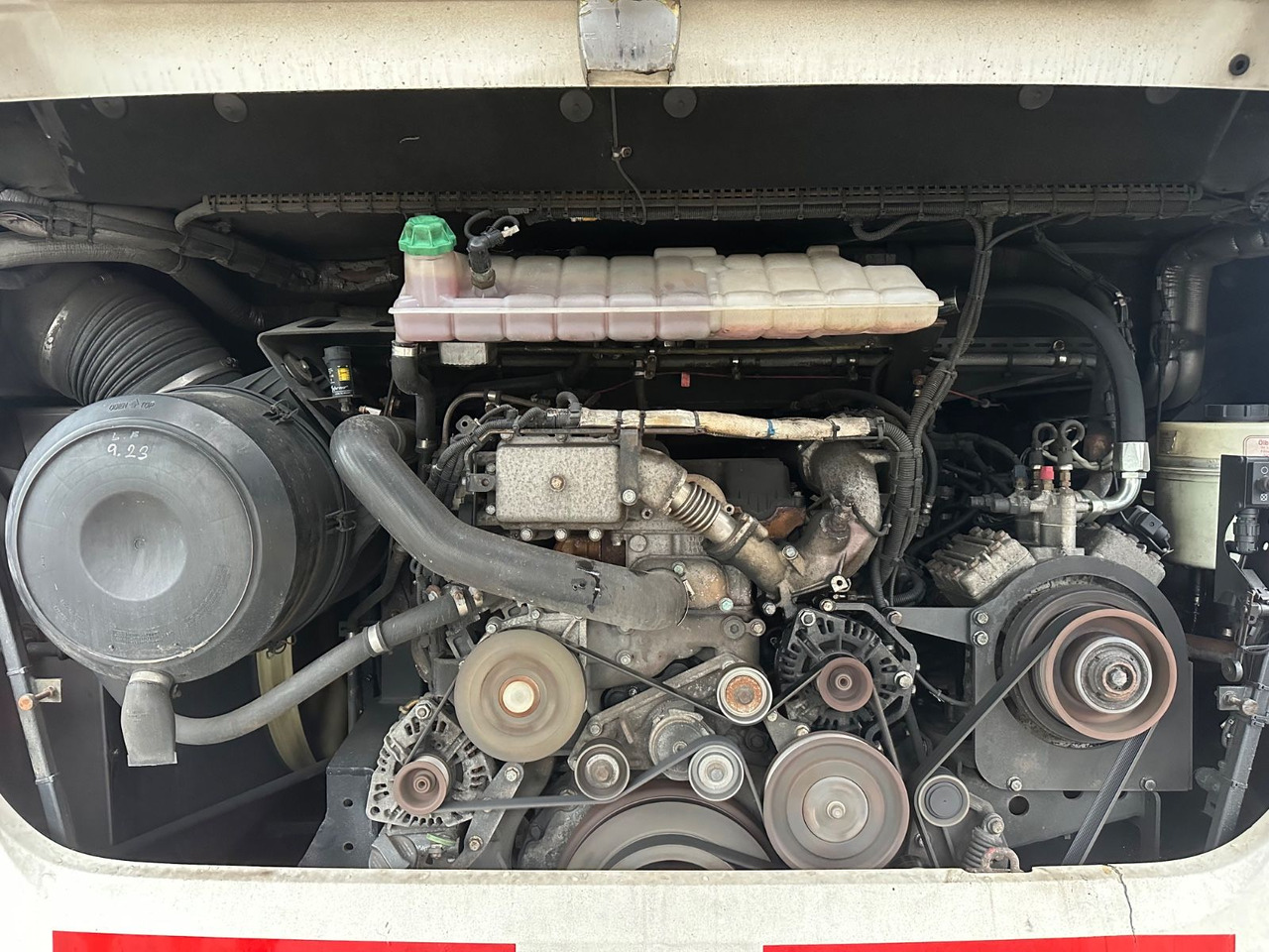 Neoplan P15 Cityliner Toterwinken Assist*EEV*57Sitze - Туристический автобус: фото 3 Neoplan P15 Cityliner Toterwinken Assist*EEV*57Sitze - Туристический автобус: фото 3