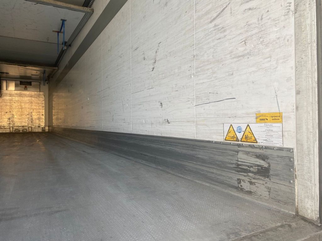 Schmitz Cargobull ThermoKing SKO 24/L FP-45 SLXi 300 Cool Schmitz Cargobull ThermoKing SKO 24/L FP-45 SLXi 300 Cool - Полуприцеп-рефрижератор: фото 5 Schmitz Cargobull ThermoKing SKO 24/L FP-45 SLXi 300 Cool Schmitz Cargobull ThermoKing SKO 24/L FP-45 SLXi 300 Cool - Полуприцеп-рефрижератор: фото 5