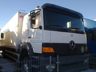 MERCEDES BENZ ATEGO 1823 1828 2528 - Кабина: фото 2 MERCEDES BENZ ATEGO 1823 1828 2528 - Кабина: фото 2